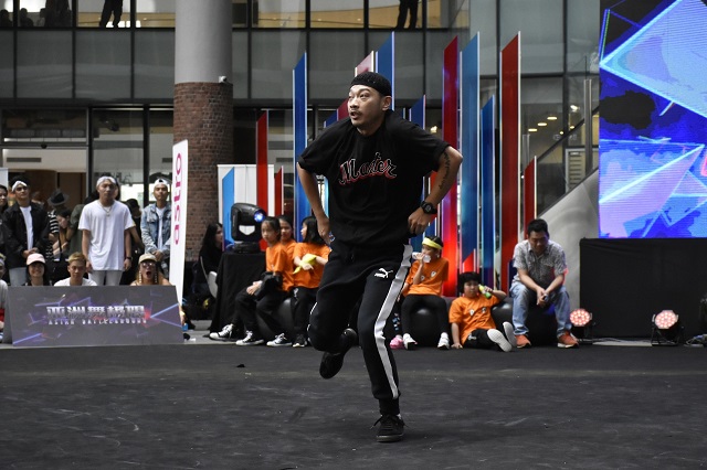Astro Returning judge C.Hsiang from Taiwan.